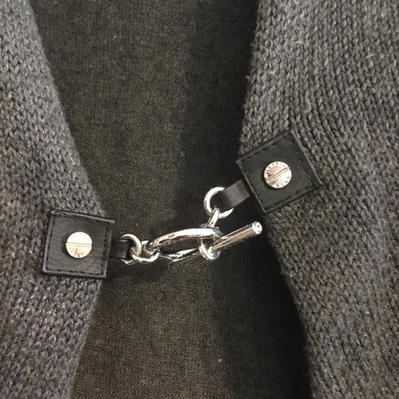 Michael Kors Sweater - Picture 3 of 3